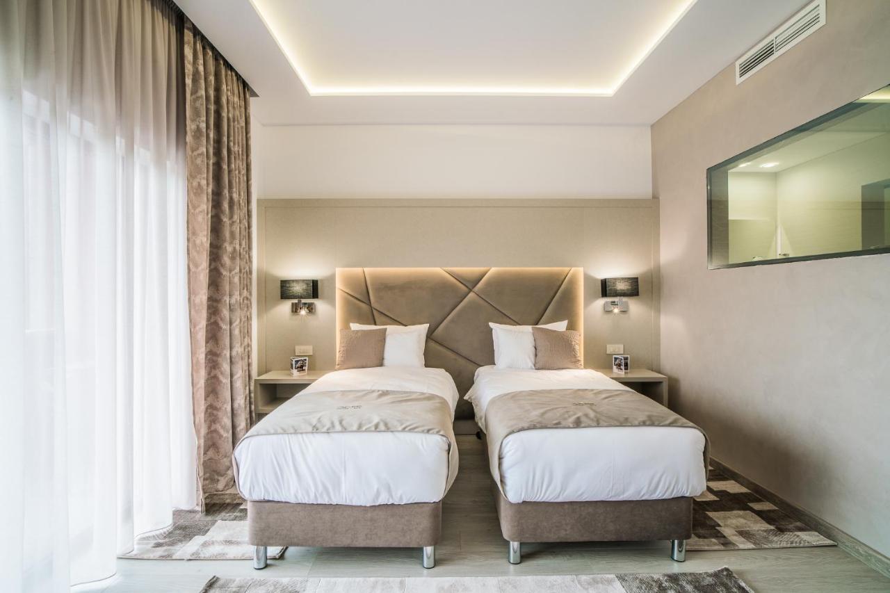 Hotel Eden Garden Spa Campulung Moldovenesc Bagian luar foto