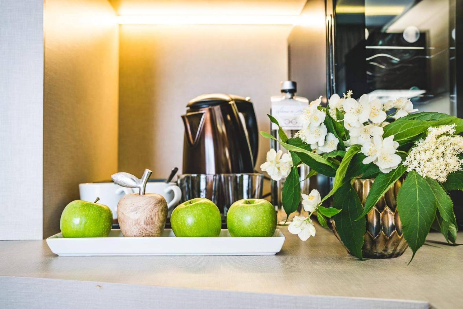 Hotel Eden Garden Spa Campulung Moldovenesc Bagian luar foto